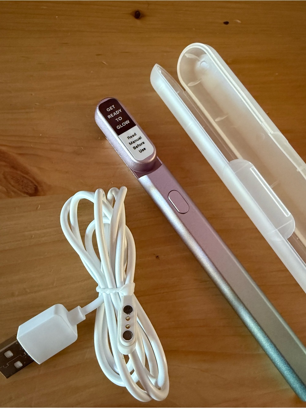 NWOT Solawave Skincare Wand - Picture 2 of 3